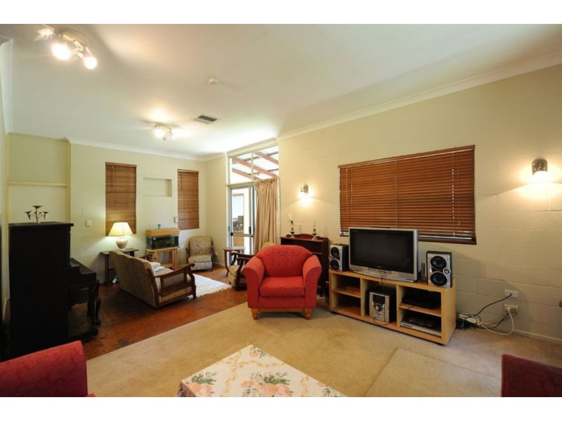 121c Mackenzie Street, East Toowoomba QLD 4350