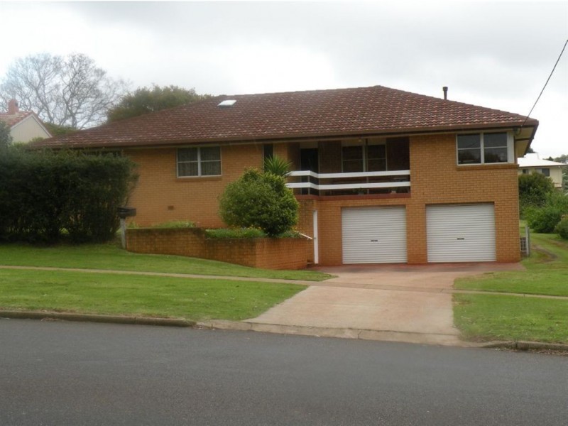 101 Ramsay Street, Centenary Heights QLD 4350
