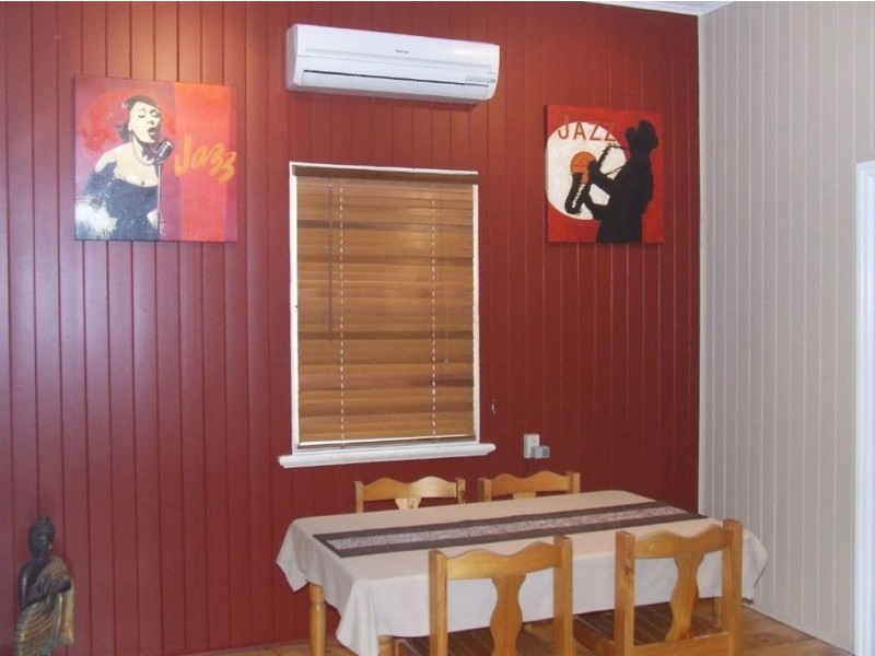 99 Hill Street, Newtown QLD 4350