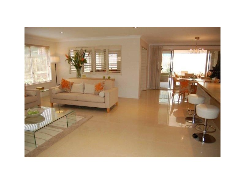 4 Saba Court, Middle Ridge QLD 4350