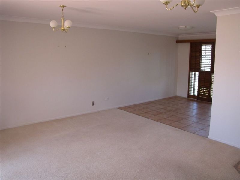 2/55 High Street, Rangeville QLD 4350