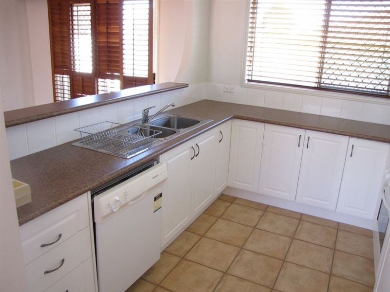 2/55 High Street, Rangeville QLD 4350