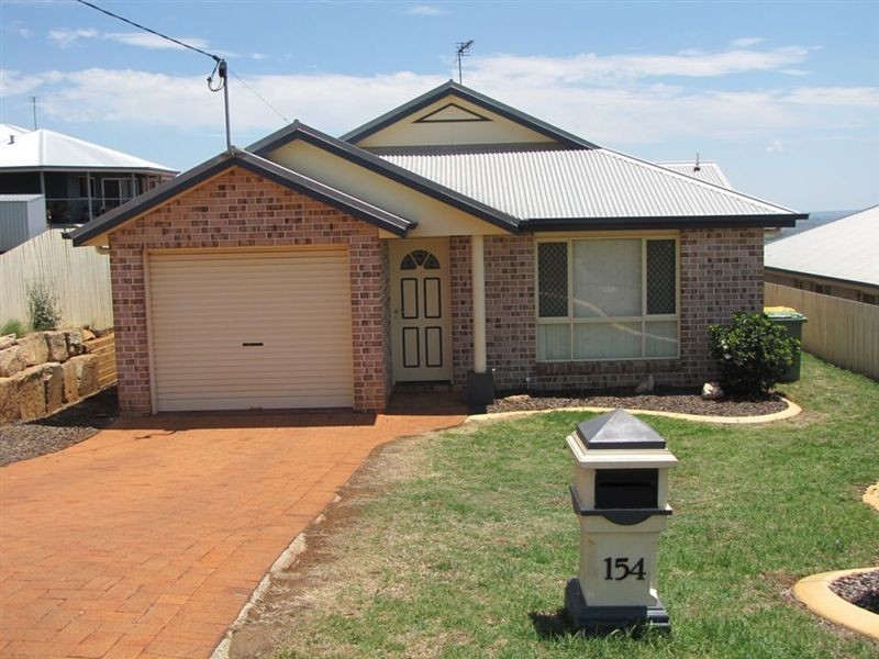 154 Baker Street, Darling Heights QLD 4350