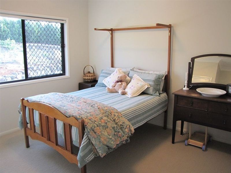 23 Roderick Drive, Toowoomba QLD 4350