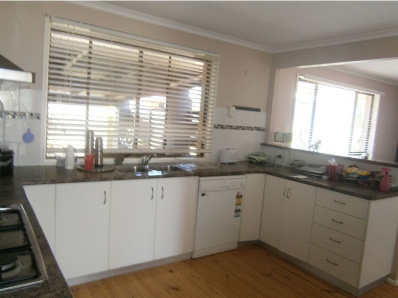 53 Kingsford Smith Drive, Wilsonton QLD 4350