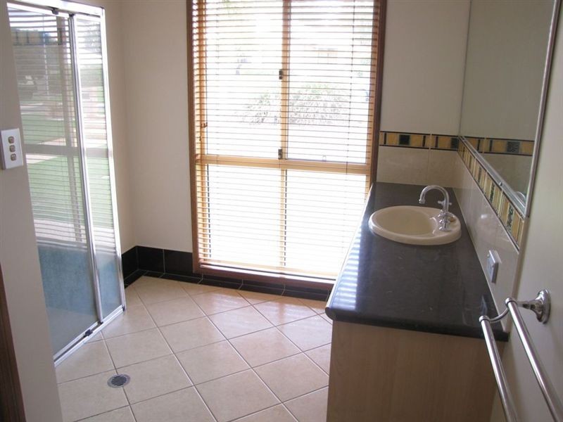 43 McClymont Drive, Rangeville QLD 4350