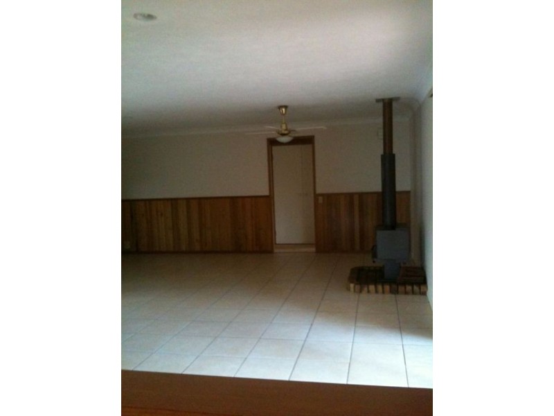 9 Araluen Court, Kearneys Spring QLD 4350