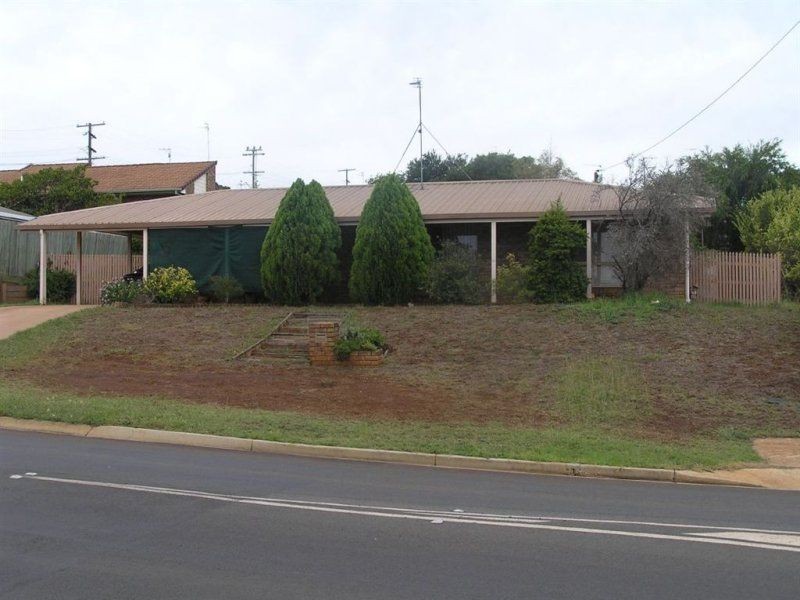 636 Greenwattle Street, Glenvale QLD 4350