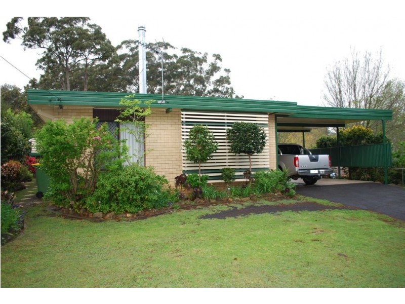 58 Stuart Street, Mount Lofty QLD 4350