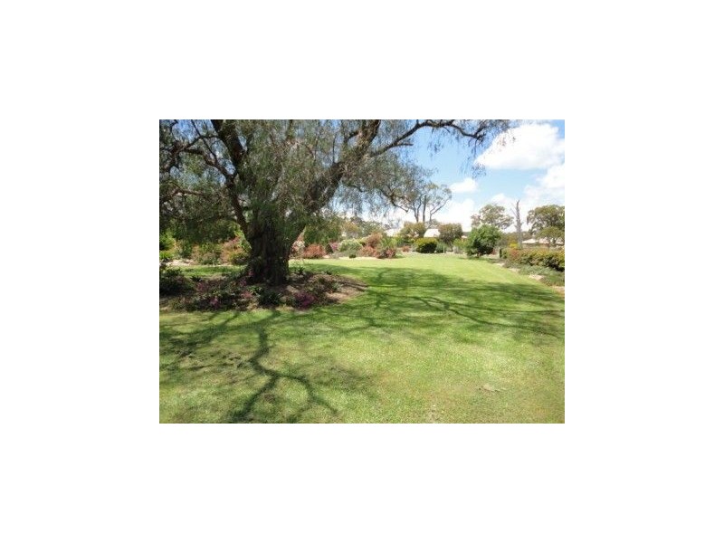 10 Cotswold Close, Cotswold Hills QLD 4350