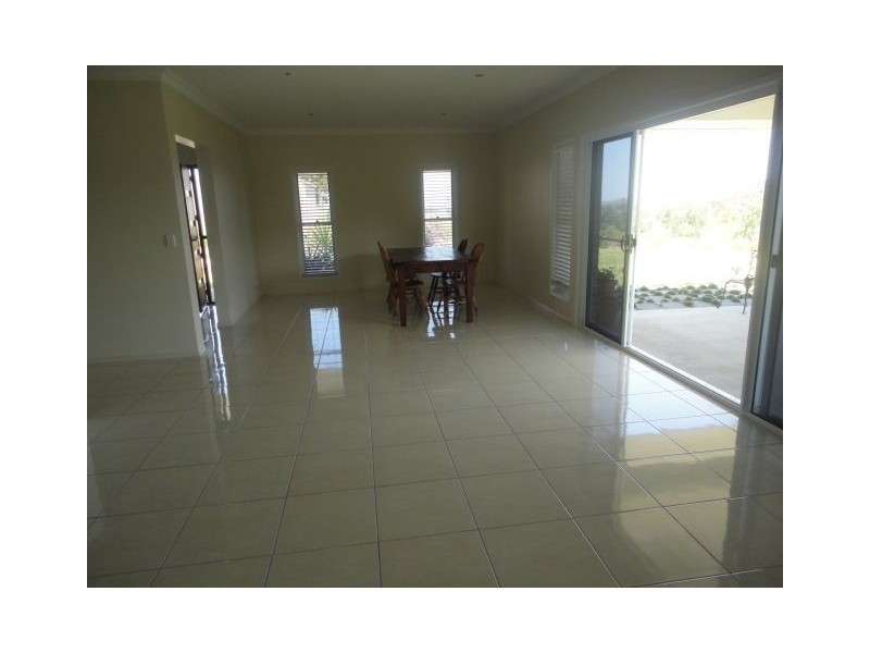 4 Volkers Lane, Toowoomba QLD 4350