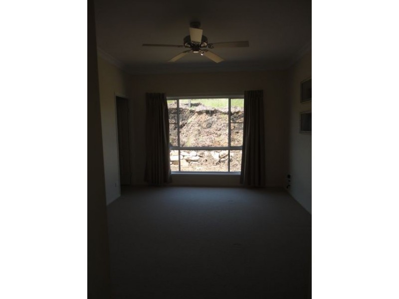 4 Volkers Lane, Toowoomba QLD 4350
