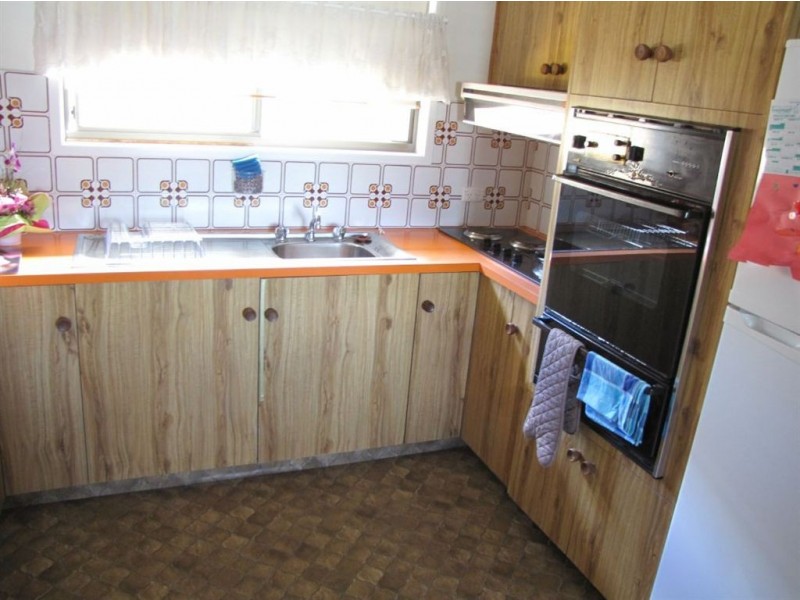 2/183 Campbell Street, Toowoomba QLD 4350