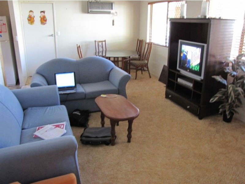 2/183 Campbell Street, Toowoomba QLD 4350