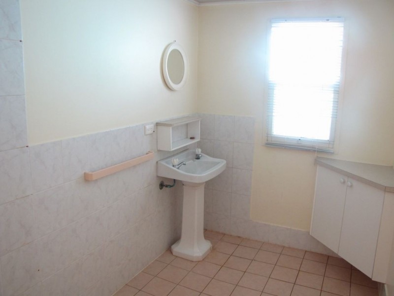 2 Peardon Street, South Toowoomba QLD 4350