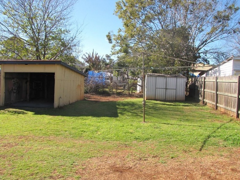 2 Peardon Street, South Toowoomba QLD 4350