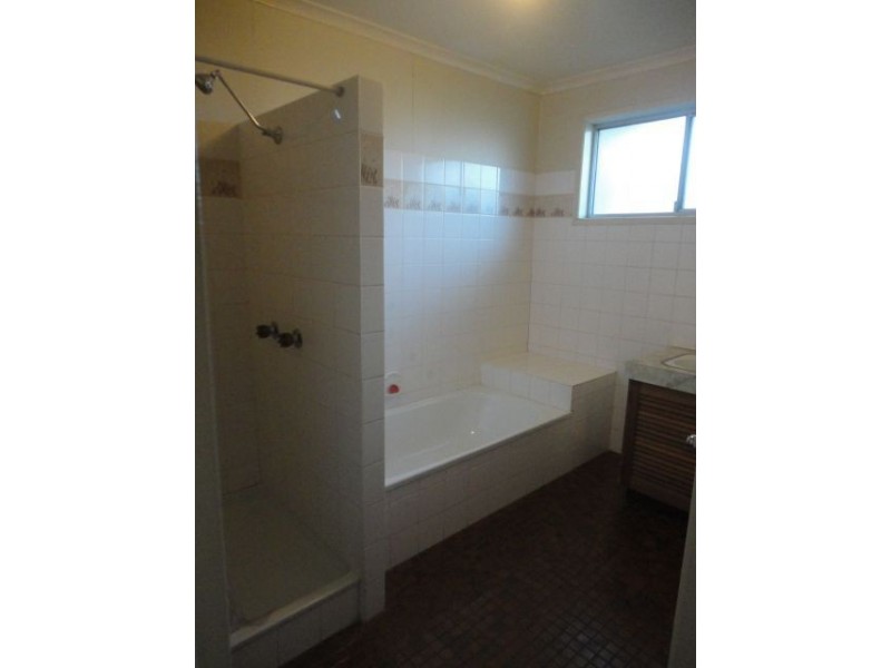 1/393 West Street, Toowoomba QLD 4350