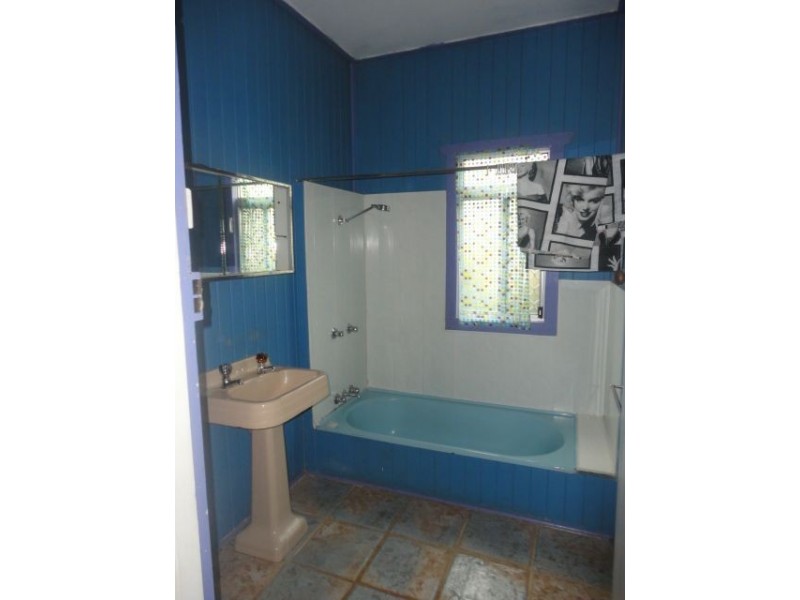 5 Ranfurly Street, Newtown QLD 4350