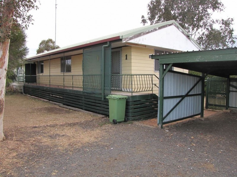 1/1 Gore Street, Cambooya QLD 4358