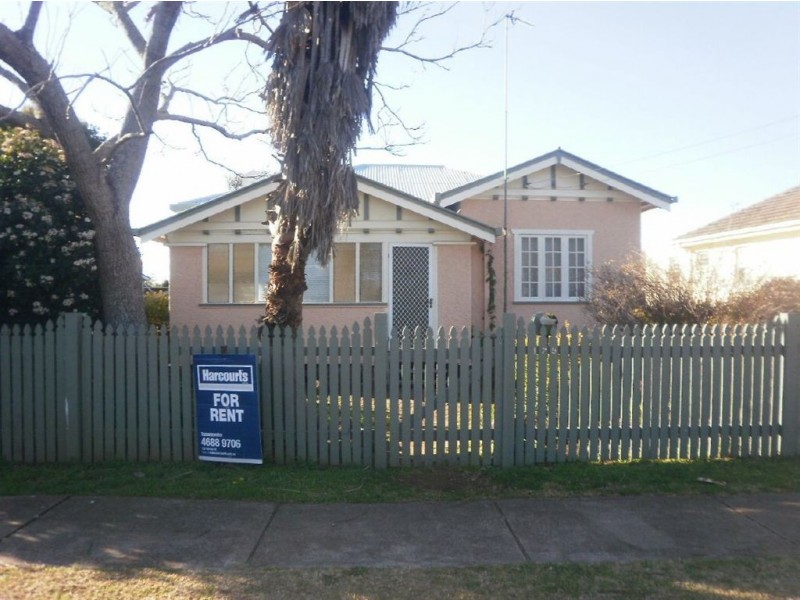 179 Russell Street, Newtown QLD 4350
