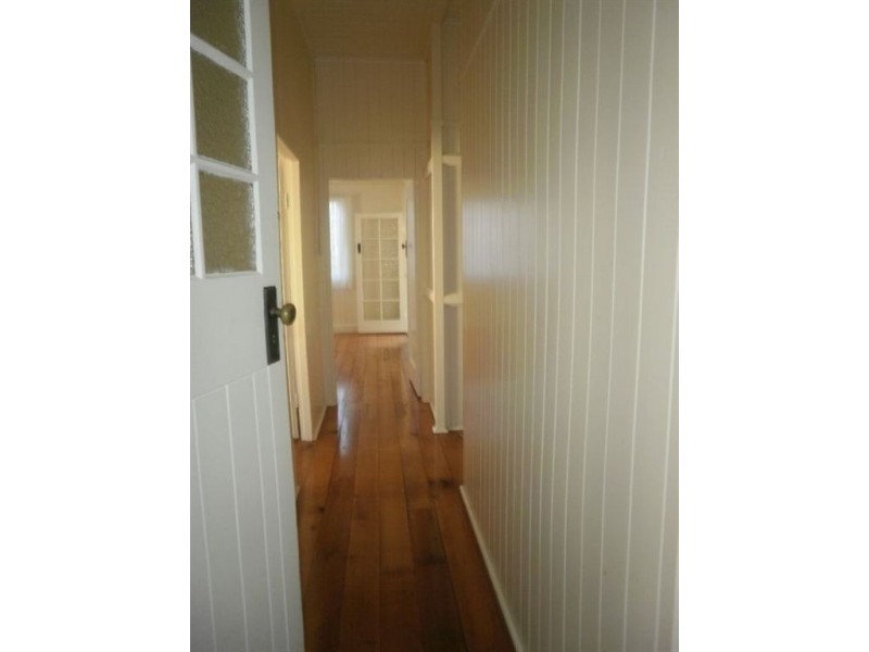 179 Russell Street, Newtown QLD 4350