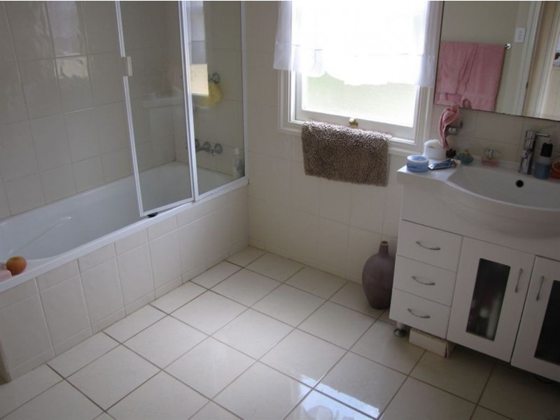 130a Holberton Street, Toowoomba QLD 4350