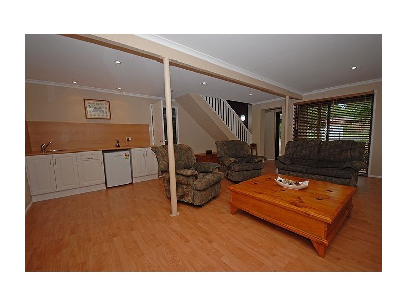54 Cleary Street, Centenary Heights QLD 4350