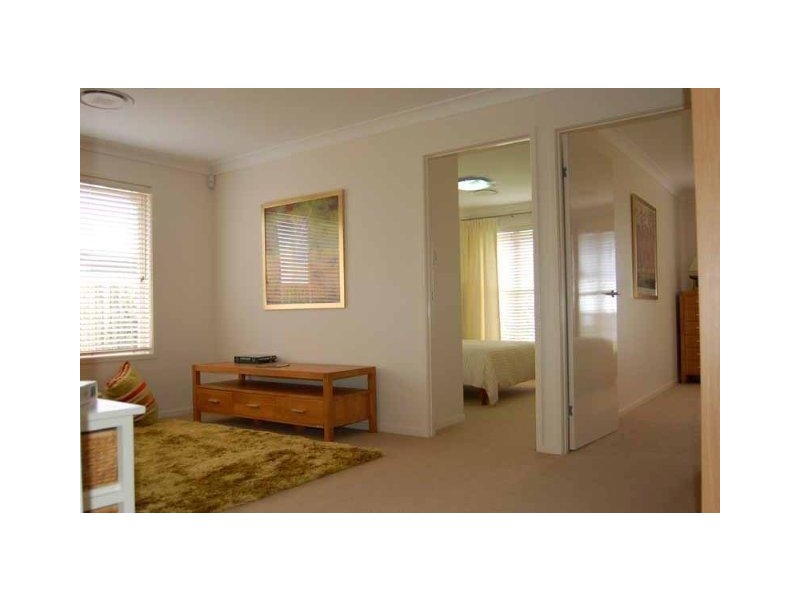 4 Saba Court, Middle Ridge QLD 4350