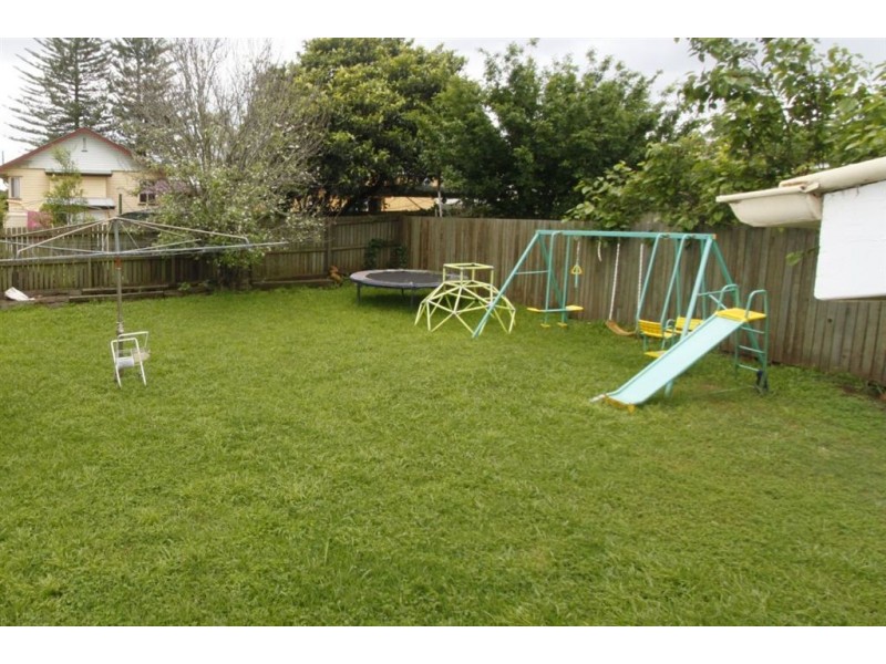 15 Walsh Street, Harlaxton QLD 4350