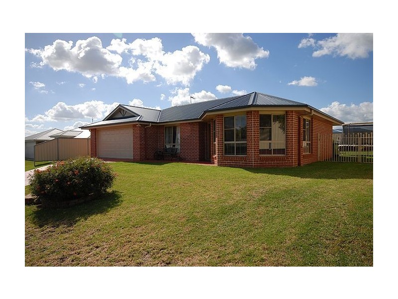 26 Newman Road, Wyreema QLD 4352