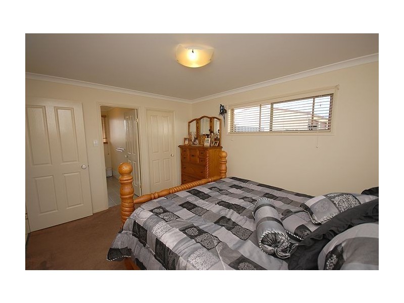 26 Newman Road, Wyreema QLD 4352