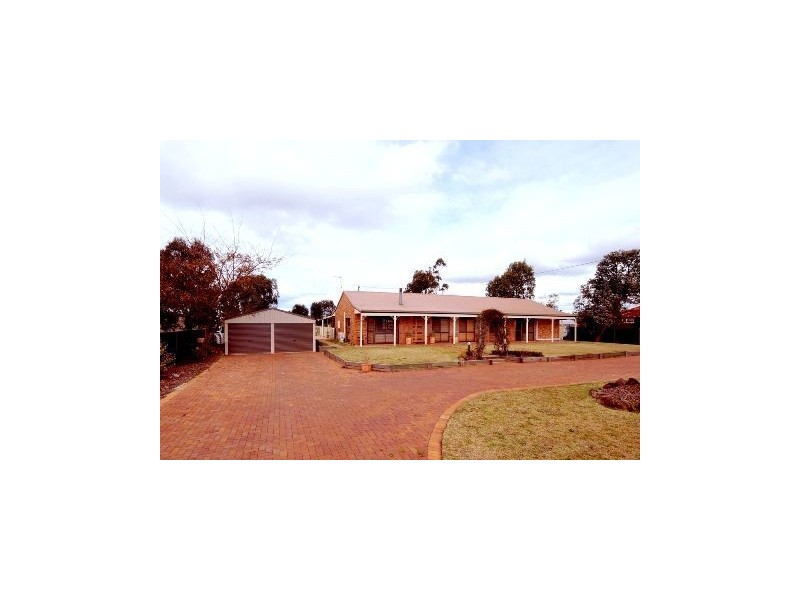 11 Perrin Road, Cambooya QLD 4358