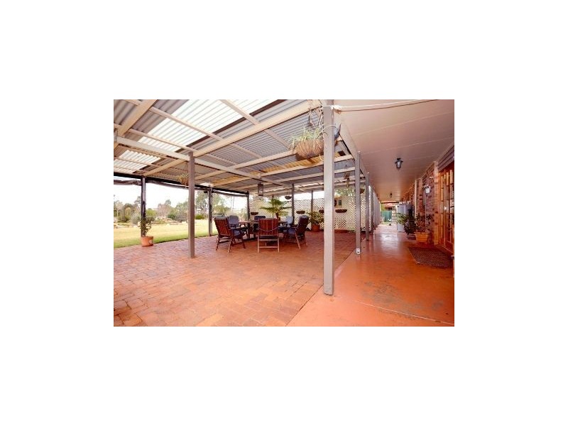 11 Perrin Road, Cambooya QLD 4358