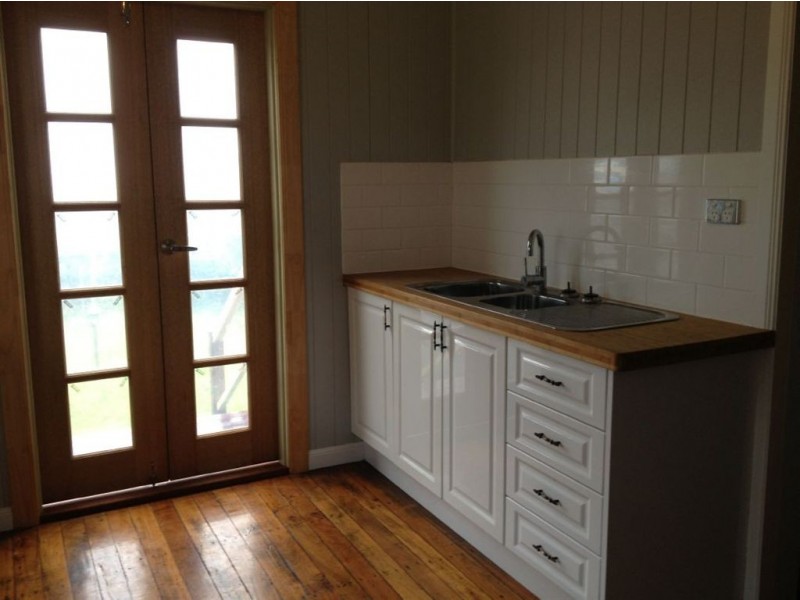 7 Kennedy Street, North Toowoomba QLD 4350