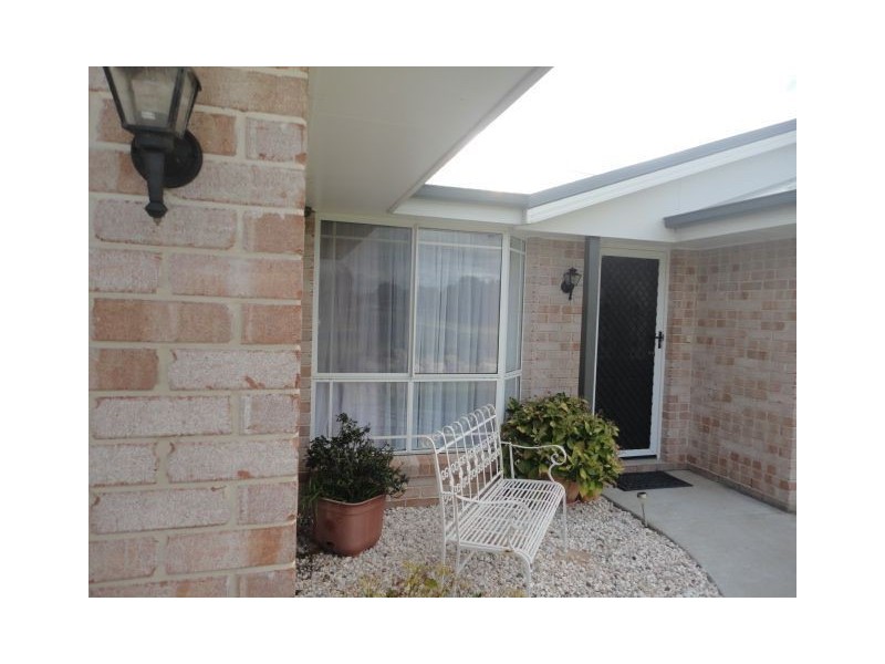 12 Sinclair Street, Wyreema QLD 4352