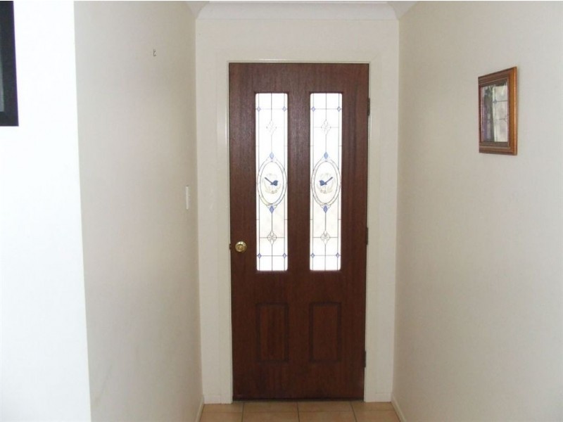 1/330 Hume Street, Centenary Heights QLD 4350