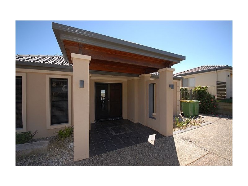 9 Samuel Court, Darling Heights QLD 4350