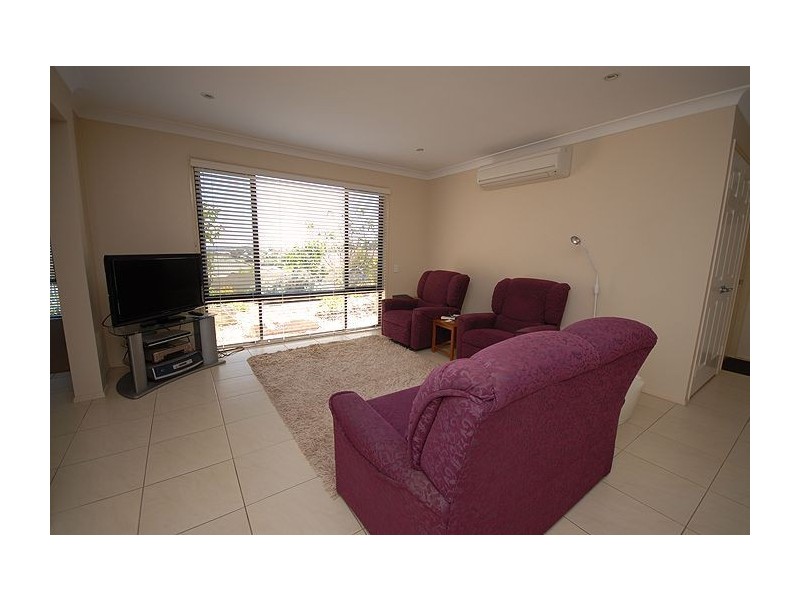 9 Samuel Court, Darling Heights QLD 4350