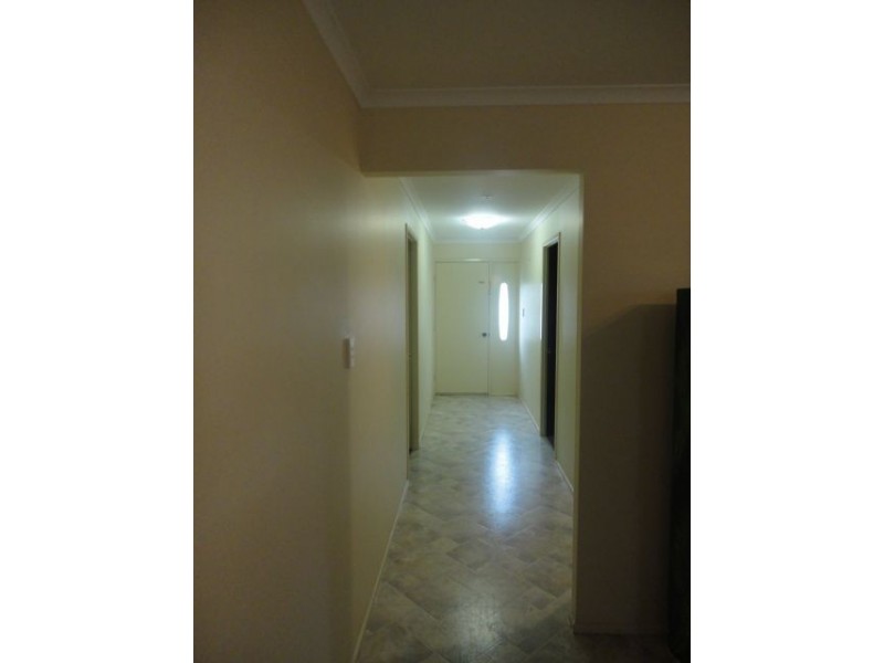 2 Sinclair street, Wyreema QLD 4352