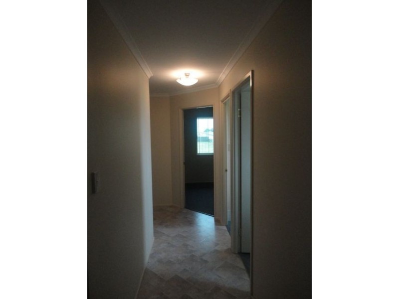 2 Sinclair street, Wyreema QLD 4352