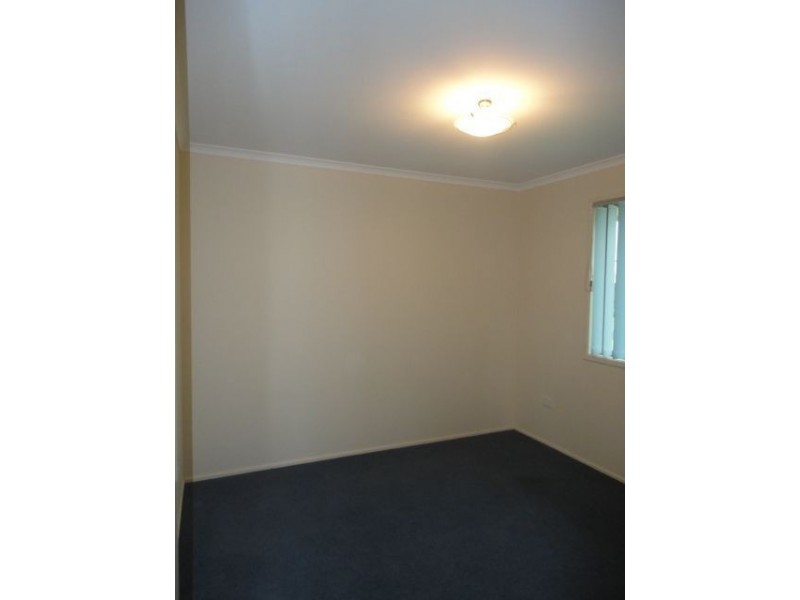 2 Sinclair street, Wyreema QLD 4352