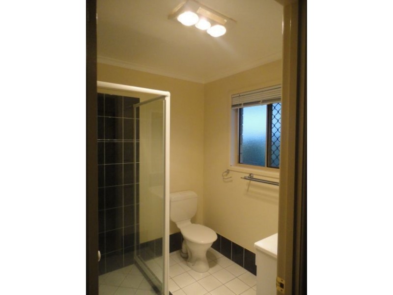 2 Sinclair street, Wyreema QLD 4352