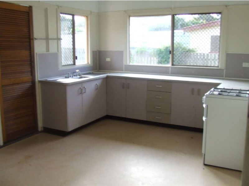 9 Kelly Street, Harlaxton QLD 4350
