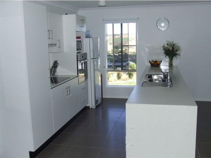 27 Thyme Court, Preston QLD 4352