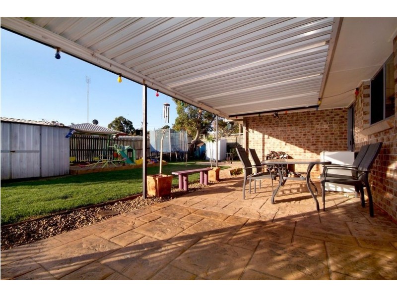 33 Redwood Street, Newtown QLD 4350