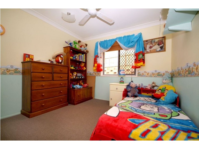 33 Redwood Street, Newtown QLD 4350