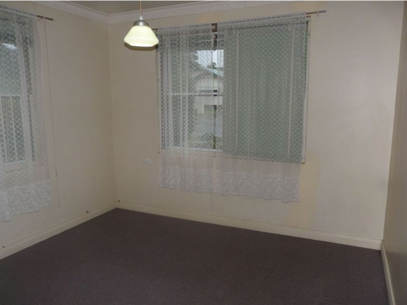 211 Long Street, South Toowoomba QLD 4350