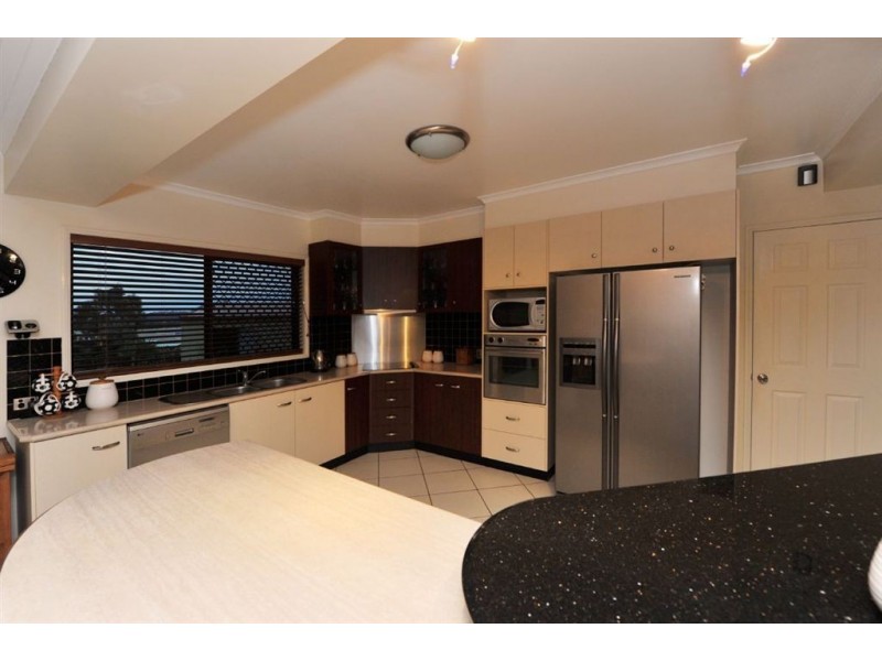 11 Norman Court, Westbrook QLD 4350