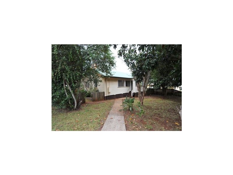 32 Dwyer Street, Harlaxton QLD 4350