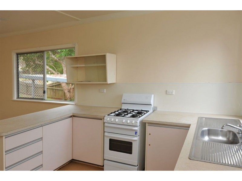 32 Dwyer Street, Harlaxton QLD 4350